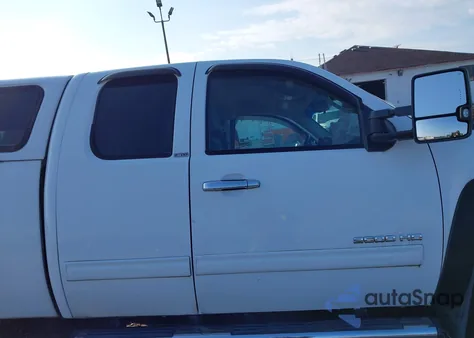 2010 Chevrolet Silverado Lt z USA, uszkodzony, nr VIN 1GC5KXBG7AZ266485